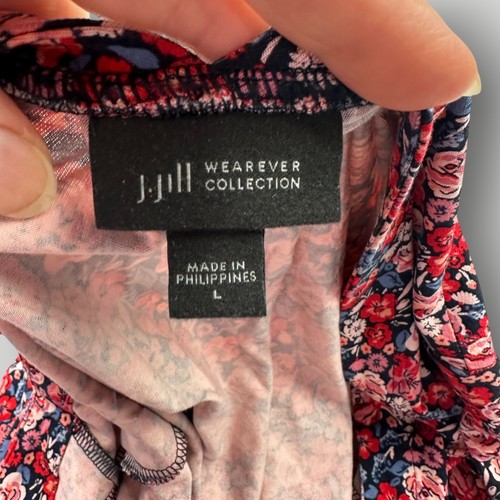 J. Jill Short Set Large – Pink Blue & Red Floral Print Wearever Collection - Picture 5 of 22