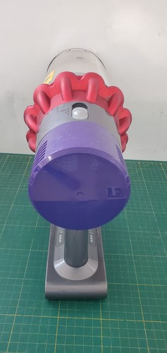 Dyson Cyclone V10 Motorhead – Akku-Staubsauger (defekt) _5_5 - Bild 11 von 22