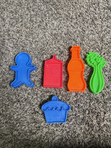 5 pezzi vintage 1972 Mattel roba dura tufo gioco cibo - Foto 1 di 11