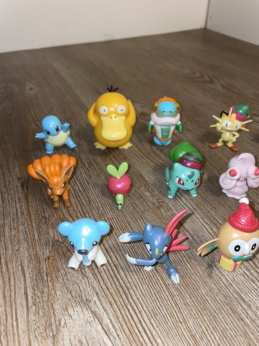 Mini Figuras Pokemon WCT Lote Varios de 15 Años Varían - Imagen 2 de 5