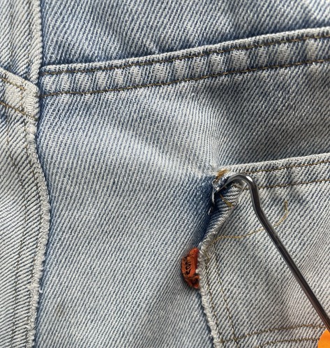 Vintage Levis Jeans Mens 34 Distressed Regular Fit Straight Leg Denim Orange Tab - Picture 18 of 22