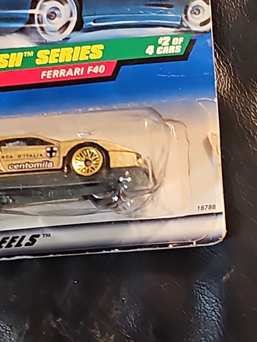Hot Wheels Dash 4 Cash Gold Ferrari F40 #722 DAMAGED PACKAGE - Picture 5 of 12