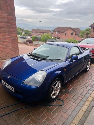 MR2 MK3 Roadster blue convertible - Picture 2 of 24