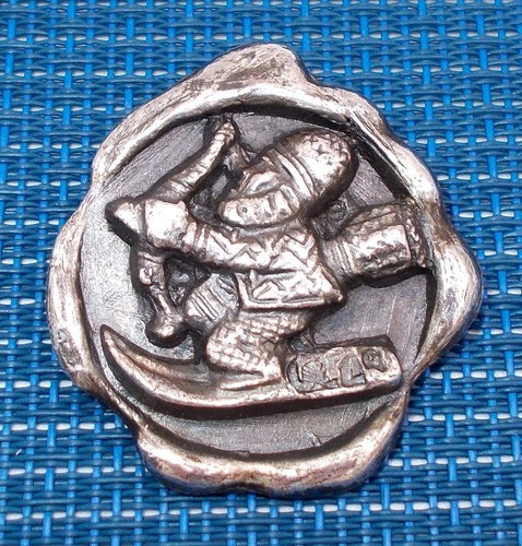 Vintage Pewter Button ULL God of Skiers Thor Viking Norse Mythology Norway 1 5/8 - Picture 2 of 17