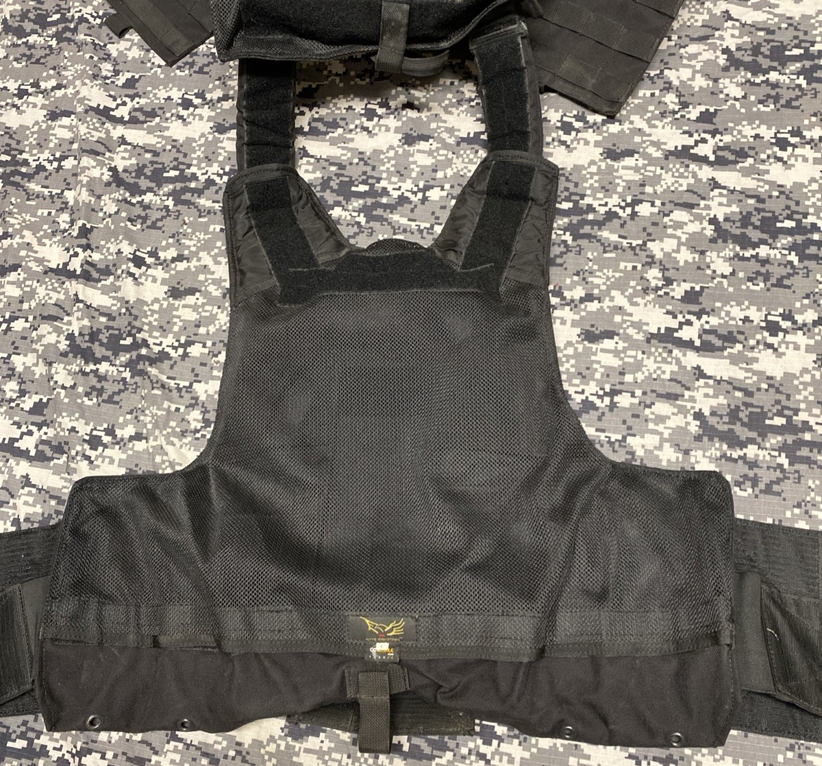 FLYYE INDUSTRIES FORCE RECON CIRAS BLACK BODY ARMOUR VEST