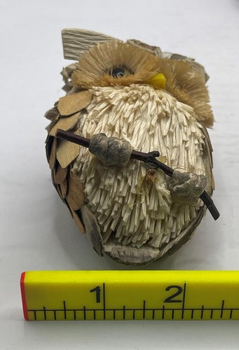 3 x Small Handmade Straw and Pine Cone Owl Figurines - Picture 9 of 9