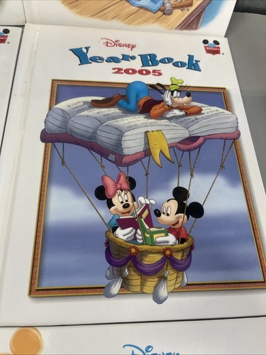 Disney Millennium First Year Book 2000 & Disney Year Book 2001-2011 12 Books - Picture 7 of 13