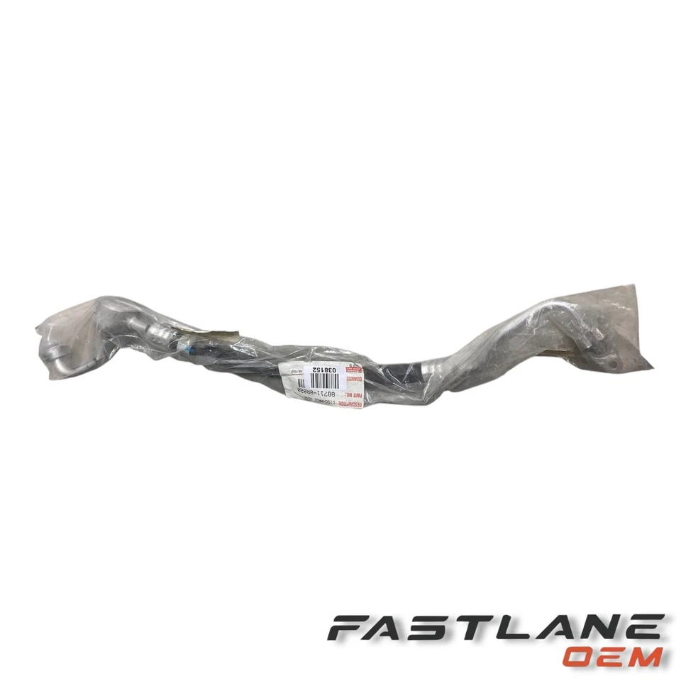 Manguera de descarga Toyota Venza 2021-2022 nueva OEM 88711-0R020 Foto 2 de 4