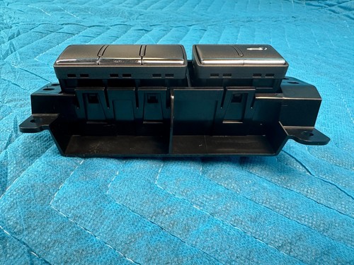 Infiniti QX56 Dash Tailgate Liftgate Opener Switch 2011 2012 2013 OEM - Picture 3 of 8