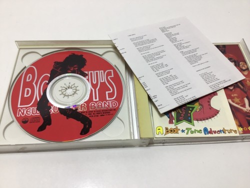 Bootsy Collins Blasters of The Universe 2 CDs + Mini Comic Book Funk Rock - Imagen 3 de 5