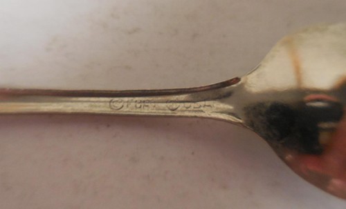 Marriott's Great America Vintage Souvenir Spoon w/ Dangling Gold Carousel Charm - Picture 6 of 6