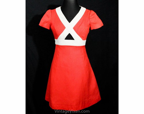 Size 6 Coral Linen Dress - Posh Designer 60s Short
