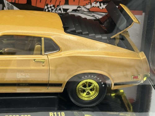 M2 Machines 2024 Gold 1970 Ford Mustang BOSS 302 ***CHASE****750 Pcs. 1:24 - Picture 4 of 11