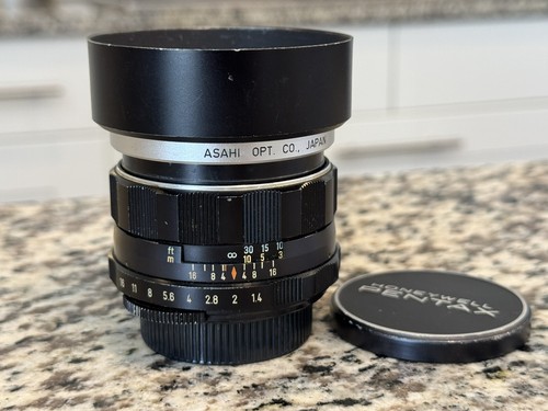 Pentax Super Takumar 50mm f1.4 8-Element M42 Lens Caps Hood USA SELLER - Picture 2 of 10