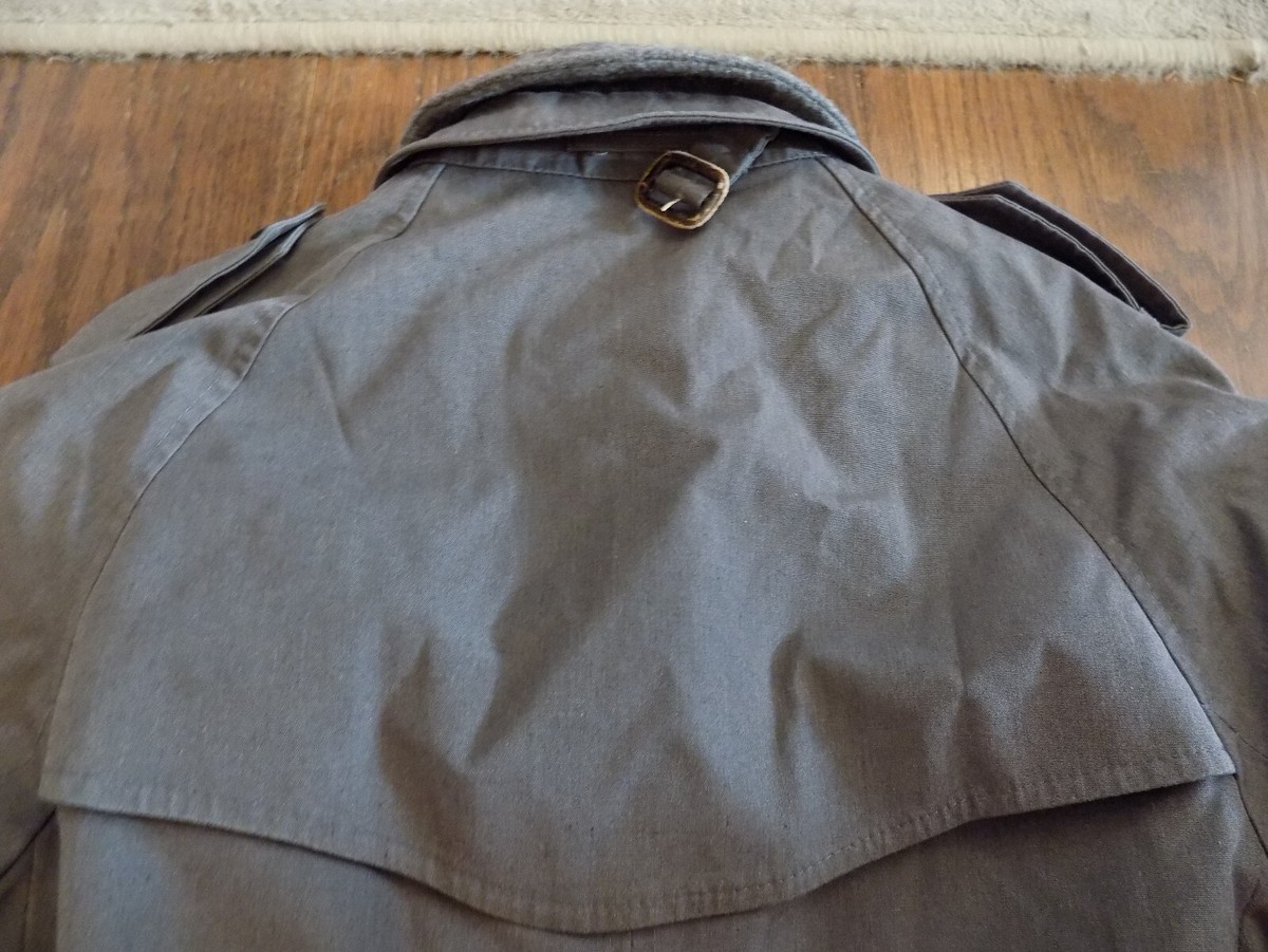 Vtg Charles Klein Gray trench rain coat plaid lined Vtg Charles Klein Gray trench rain coat plaid lined