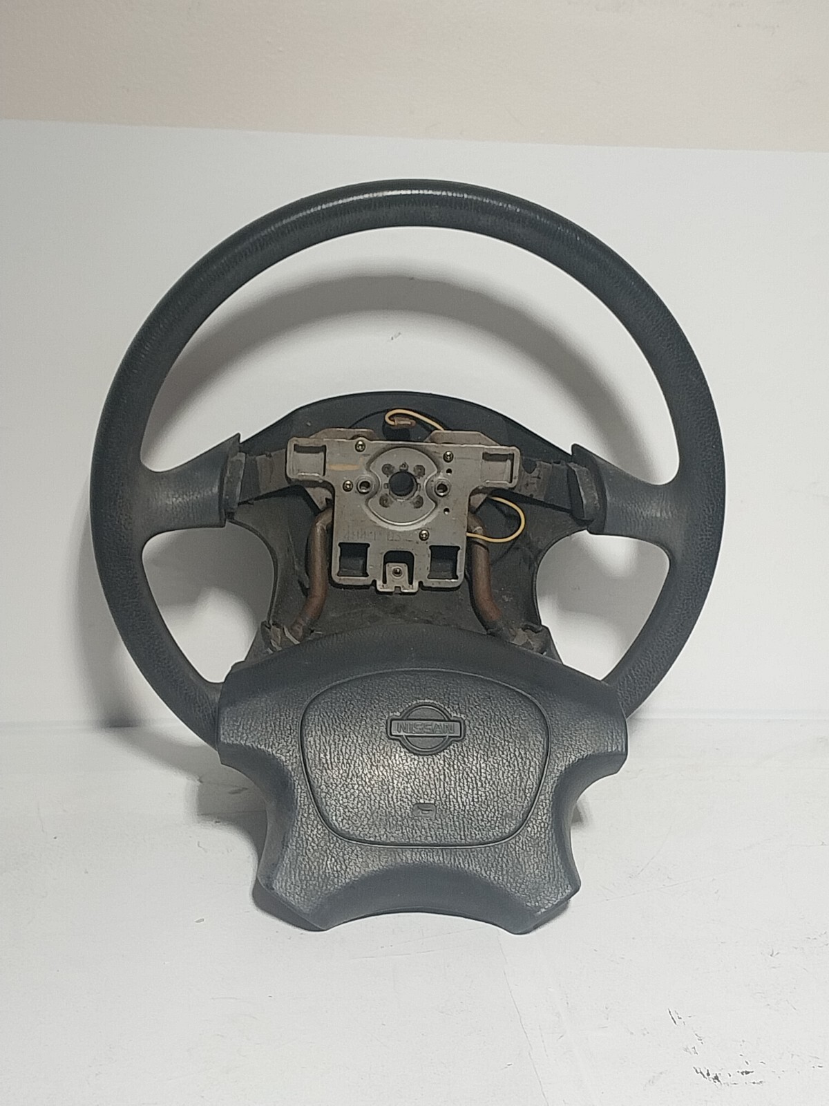 1994 1995 Nissan D21 Hardbody Steering Wheel With Horn Button eBay