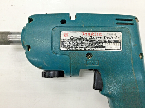 Makita Cordless Drill Model 6012HD 9.6V 1100/400 RPM #4 - Picture 7 of 7