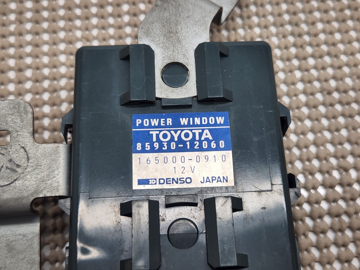 88 89 Toyota Corolla GT-S AE92 Power Window Computer Relay