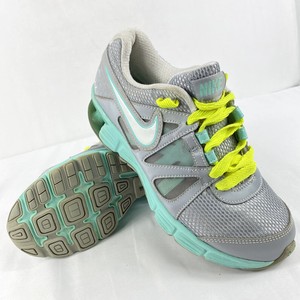 nike reax green