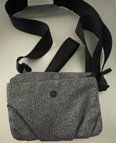 Lululemon Essential Yoga Mat Carrier Straps Detachable B&W Fleck Nylon Pouch Bag - Picture 2 of 4