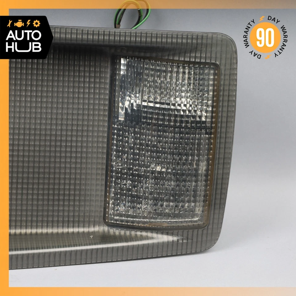 04-09 Luz de matrícula de tapa de maletero trasero Cadillac XLR 16530843 OEM Foto 3 de 4