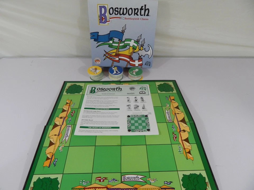Bosworth Battlefield Chess (2001) by Out of the Box  *Made in USA* COMPLETE - Image 2 of 4