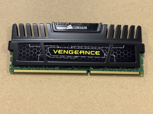 Corsair Vengeance CMZ32GX3M4X1600C10 32Go DDR3 1600MHz Kit de mémoire vive 4x8Go - Photo 3/3