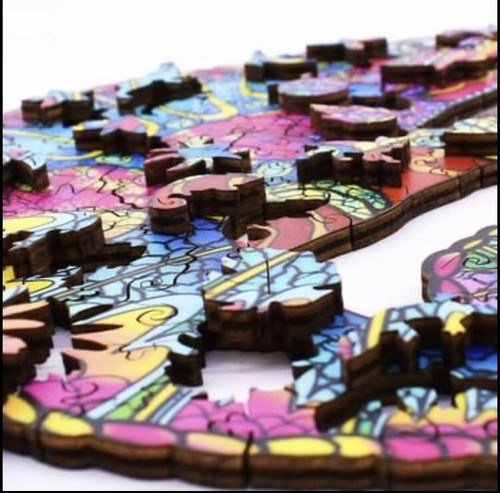 CHAMELEON Wooden 3D Puzzles 13"x13" 150 PC Animal Shapes - Picture 7 of 8