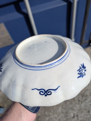 Antiker japanischer Imari Teller handbemalt Hase Kaninchen Blumen gewellter Rand - Bild 20 von 21