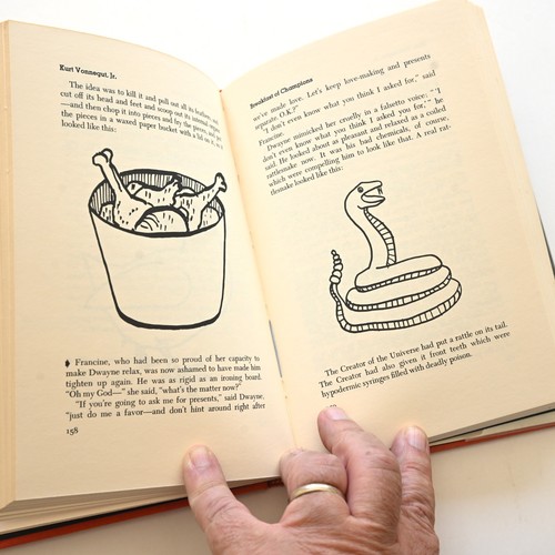 Signed Kurt Vonnegut Breakfast of Champions First Edition 1973 Book Excellent - Picture 10 of 14