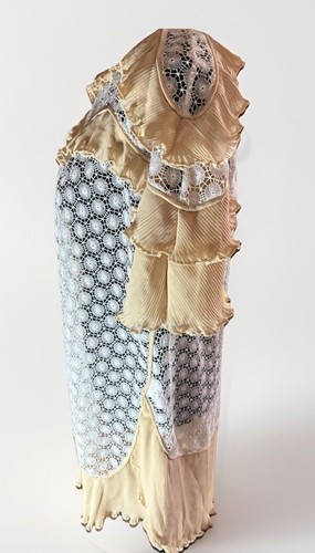 Sandro NWT 3 46” Around L 36” Bohemian Blanc Ruffled Short Sleeve Sheer Lace Fun - Picture 4 of 11