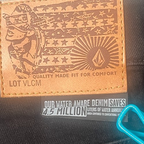 Volcom Solver Modern Straight Mens Jeans Size 30 W30 L32 Reg Black Soft Denim - Picture 12 of 16