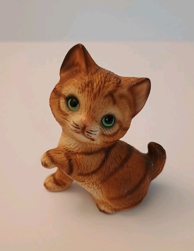 Estatuilla de gato atigrado Harvey Knox arte global pintada a mano gatito pata ojos gruesos - Imagen 2 de 23
