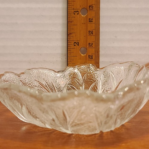 2 VTG 1960's Indiana Glass Pebble Leaf 5.5" Trinket Condiment Dish Clear EUC - Picture 10 of 12