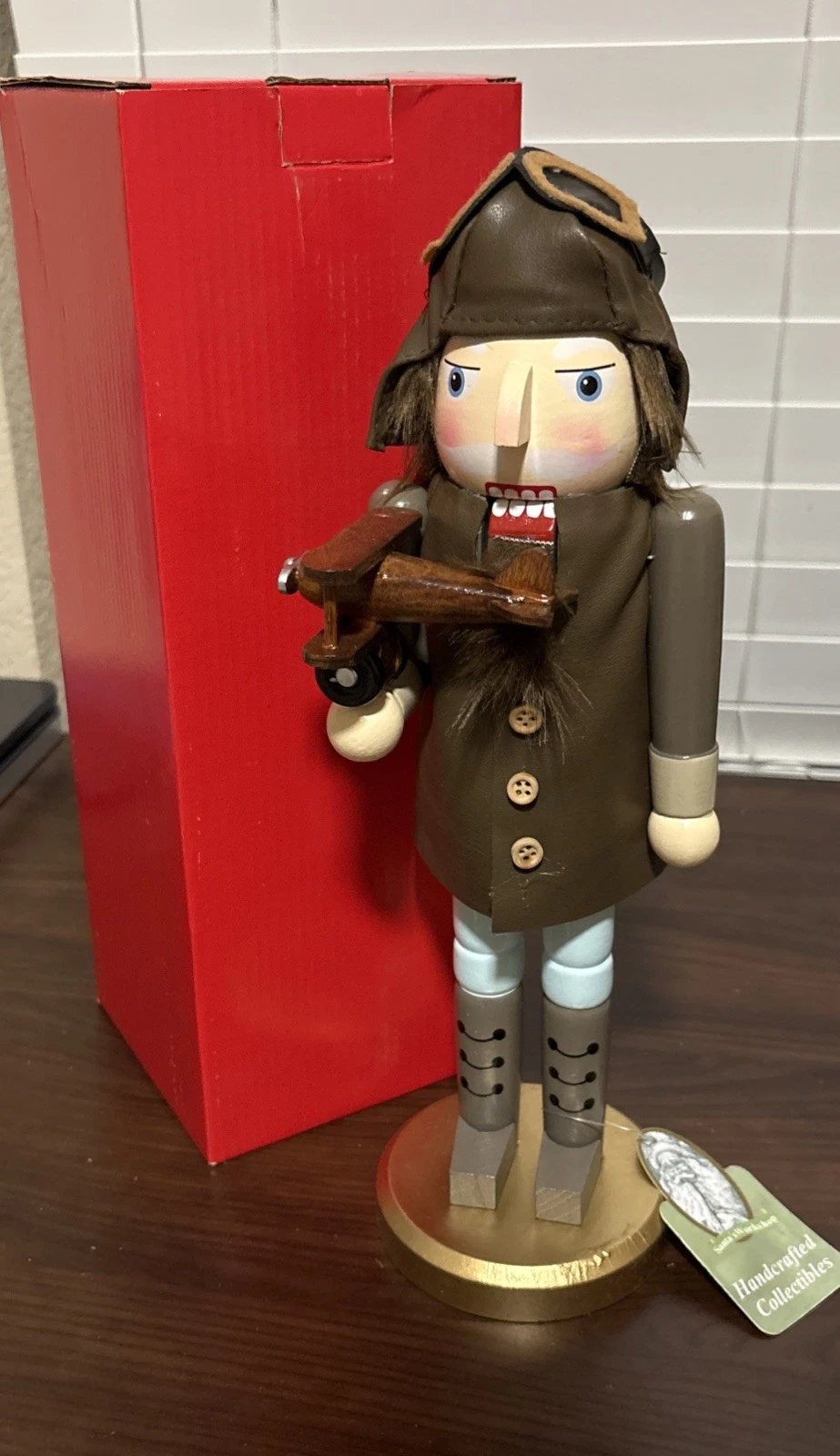 AVIATOR Pilot Nutcracker NEW 14”
Opens in a new window or tab