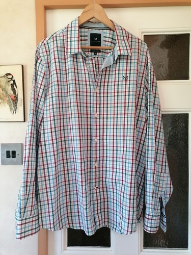 Man's Crew Clothing Company Classic Fit Shirt Size XL