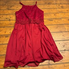A. Byer Red Lace Sequin Cocktail Dress Sleeveless Keyhole Neck Size 5
