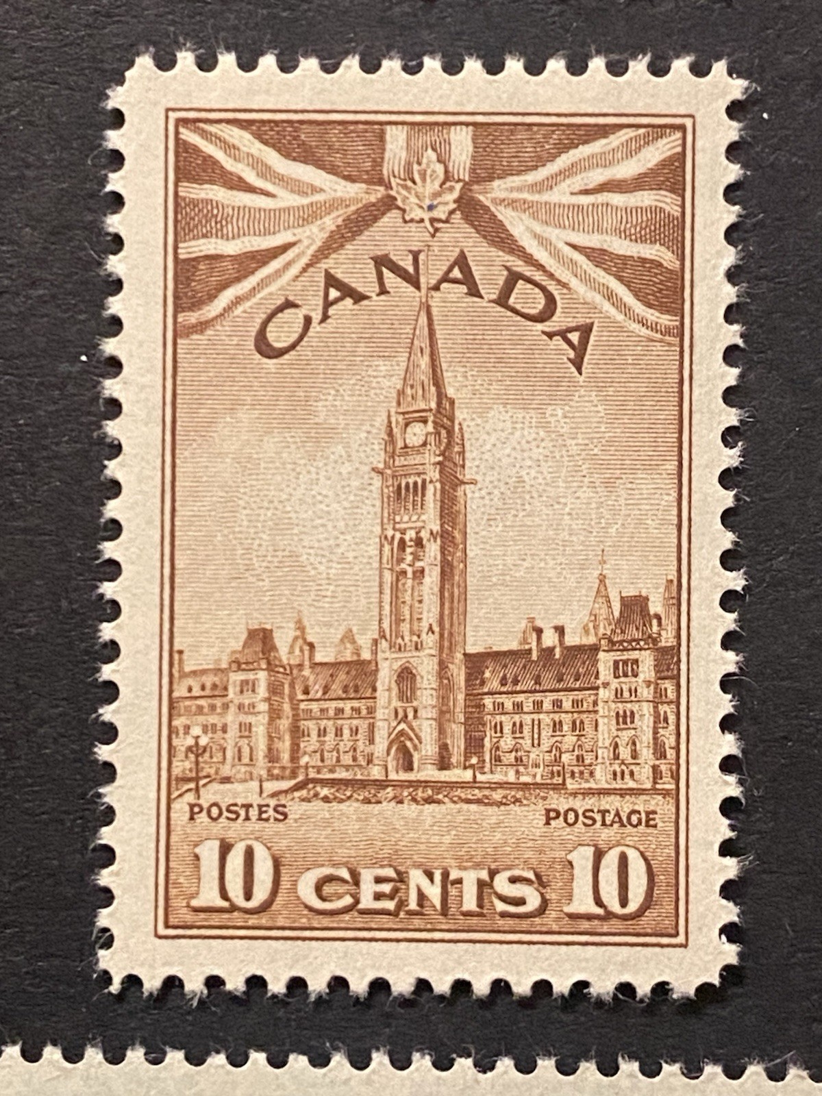 Canada #249-262 1942-43 George VI War Issue Set/14 MLH + 1 used