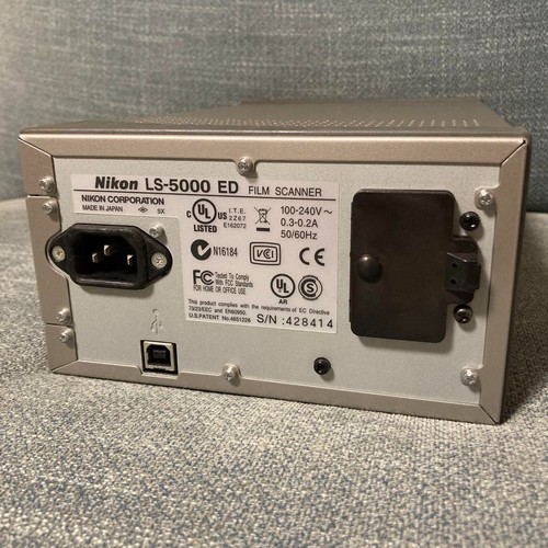 Nikon SUPER COOLSCAN 5000 ED Film Scanner from Japan - Picture 2 of 10