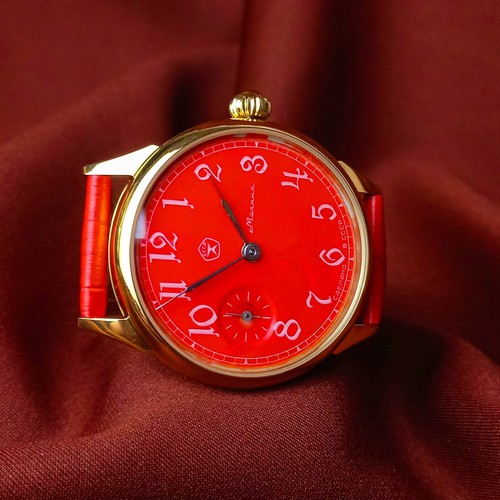 Reloj pulsera mecánico matrimonio soviético para hombre vintage esfera roja reparado - Imagen 9 de 11