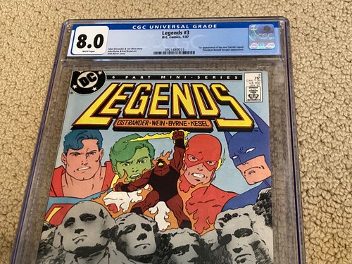 Legends 3 CGC 8.0 White Pages (1st app Suicide Squad) + #1 - Picture 3 of 4