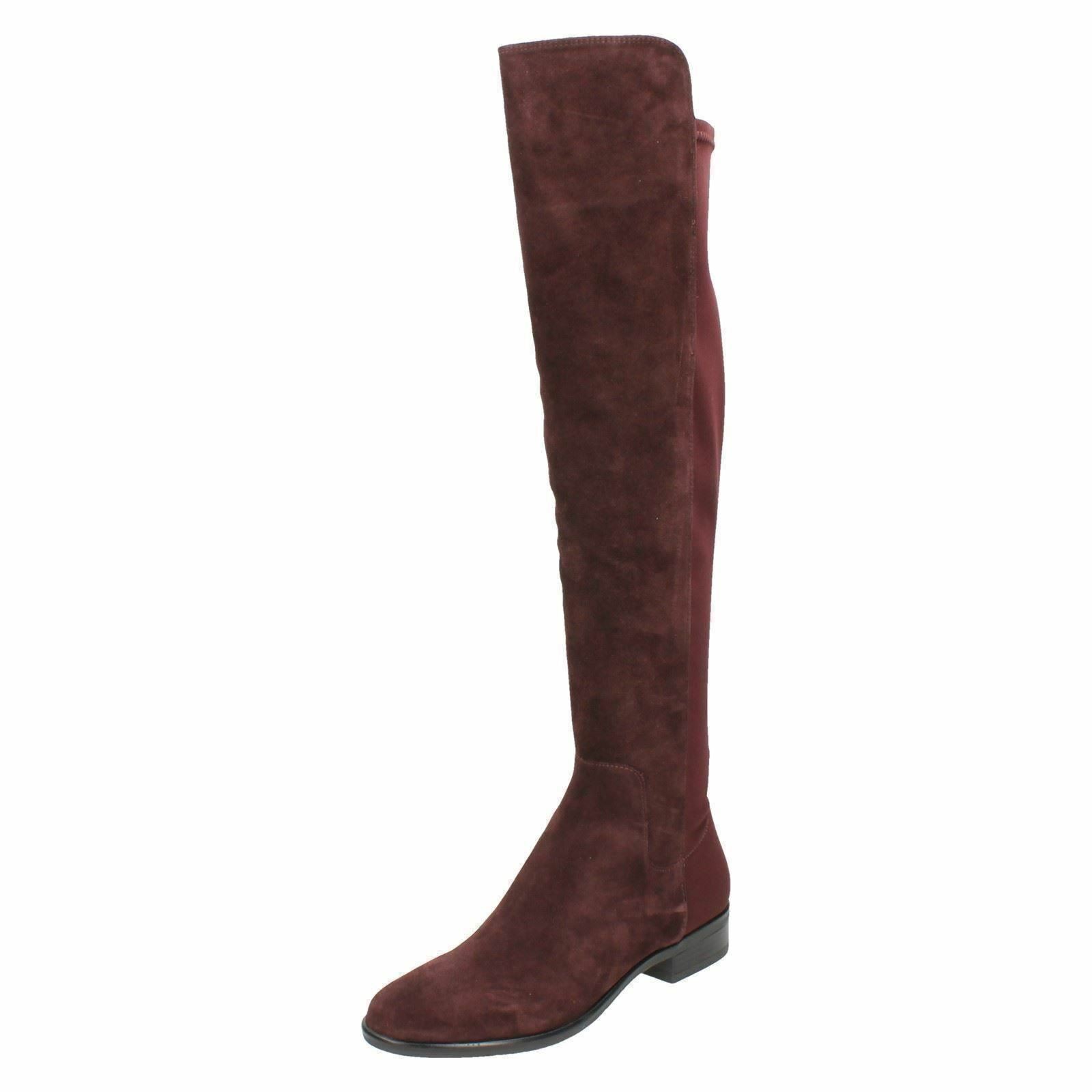 NUOVE Clarks CADDY BELLE Donna Melanzana in Pelle Scamosciata Stivali overknee lunghi D NUOVE Clarks CADDY BELLE Donna Melanzana in Pelle Scamosciata Stivali overknee lunghi D