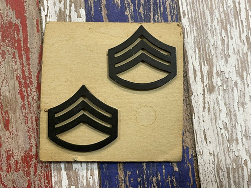 UNUSED NOS Korean War USMC Enlisted Marine Staff Sergeant Metal Rank Insignia