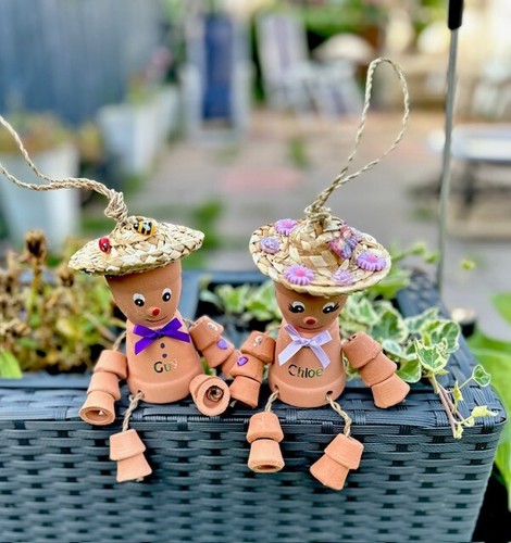 Flower Plant Pot Men Lady Terracotta Bill Ben Garden Ornament Mum personalise - Picture 46 of 95