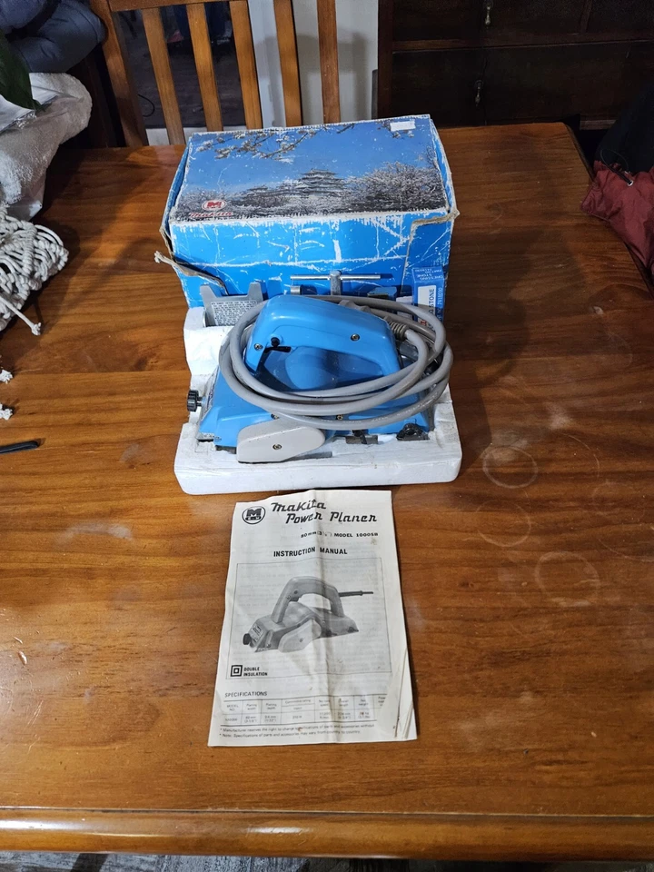 Makita 1000SB 80mm Power Planer - Image 2 of 4