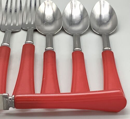 Vintage 1920-50’s Cherry Red Bakelite 9 Piece (3 Pcs/Set) Stainless Silverware - Picture 6 of 12