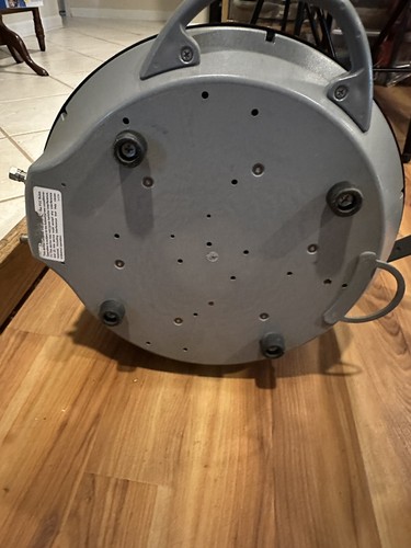 Winegard Carryout G2+ Portable Satellite TV Antenna W/ Stand UNTESTED RV Travel - Picture 7 of 8