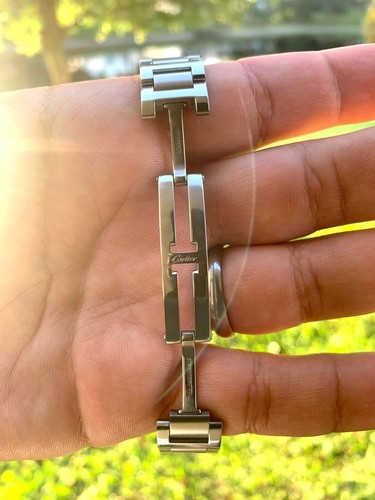 Cartier W6920084 Ballon Bleu 33MM Women's Stainless Steel Watch - Picture 7 of 7