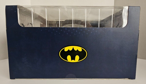 DC Comics Pure Arts Batman Classic Version Statue Previews Exclusive Hero Figure - Picture 5 of 7