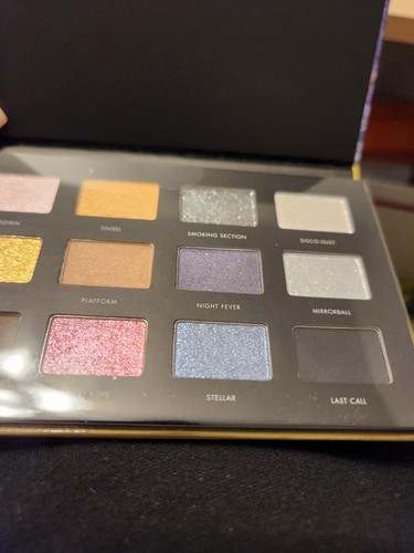 MILANI DAZE OF DISCO EYESHADOW PALETTE 12 SATIN SHIMMER 70S METALLIC GOLD SILVER - Picture 7 of 9